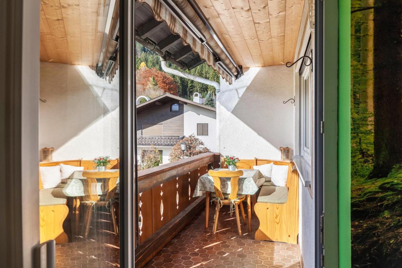 Ferienwohnung Waldruhe Гарміш-Партенкірхен Екстер'єр фото